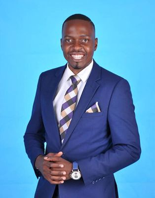 Financial Analyst Eben Mabunda